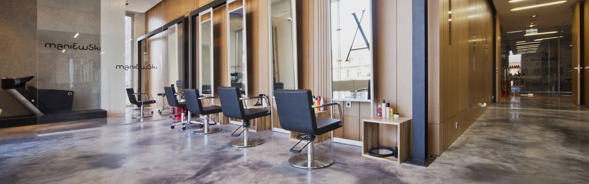 Salon Maniewski - Warszawa